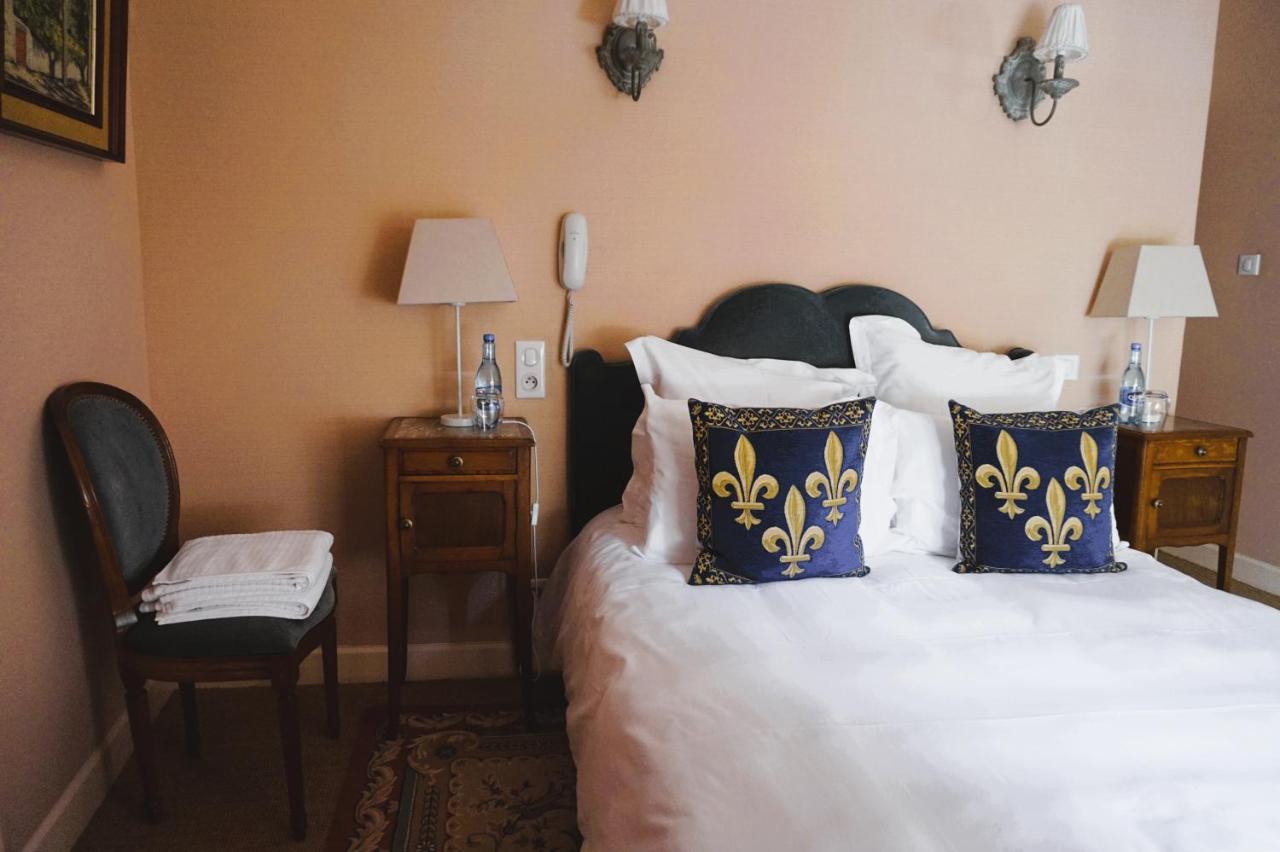 Hotel-Restaurant Le Manoir De Montesquiou La Malène Zimmer foto
